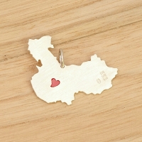 China zilver gecratcht met rood hartje